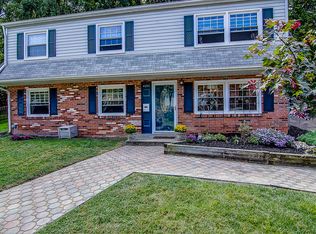 4391 Evansdale Rd, Woodbridge, VA 22193
