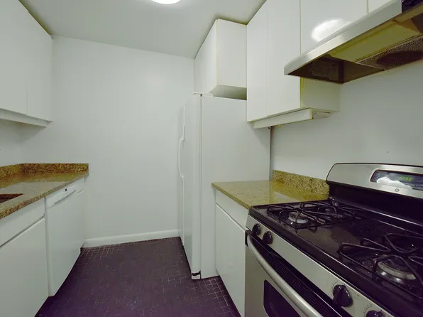 104 East 35th Street image 1 of 8