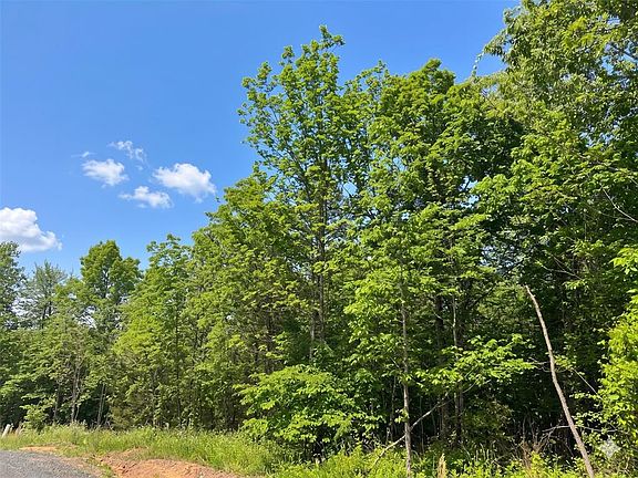 2nd image of 14 Ridge Rd Lot 14