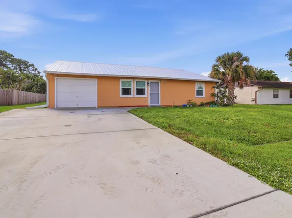 874 SW Canary Terrace, Port St Lucie, FL 34953