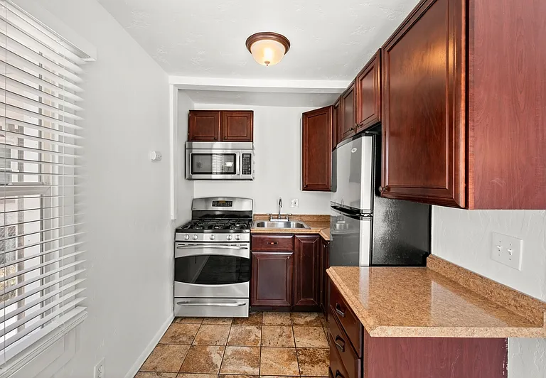 119 E Leslie Ave #1 — Photo 9