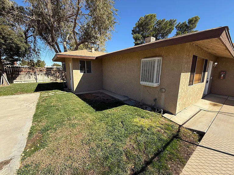 20788 Thunderbird Rd — Photo 47