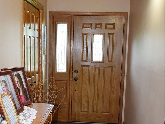 5th image of 1775 Cedar Valley Dr NW