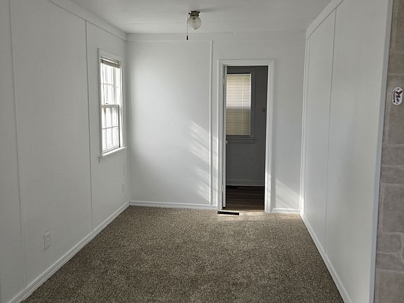 4th image of 125 Bradford St APT B