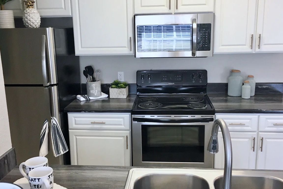 Take advantage of our premium renovation package in select homes and enjoy black-fusion counter tops in your updated kitchen. Your culinary endeavors just got a chic makeover!