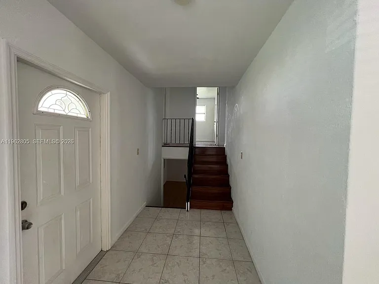 1260 NE 200th Ter — Photo 23