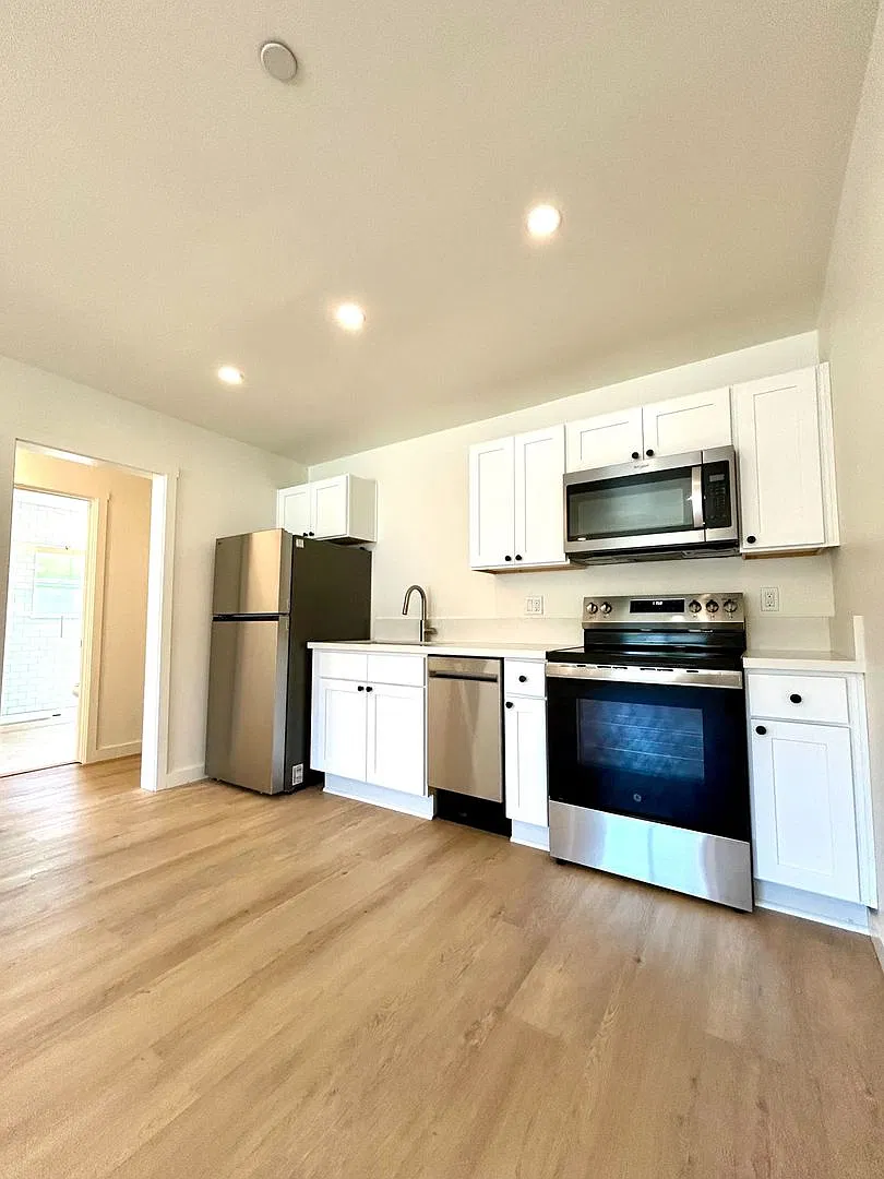 Now Leasing for the 2027-2028 School Year: Near Downtown San Luis Obispo and Cal Poly — Photo 1