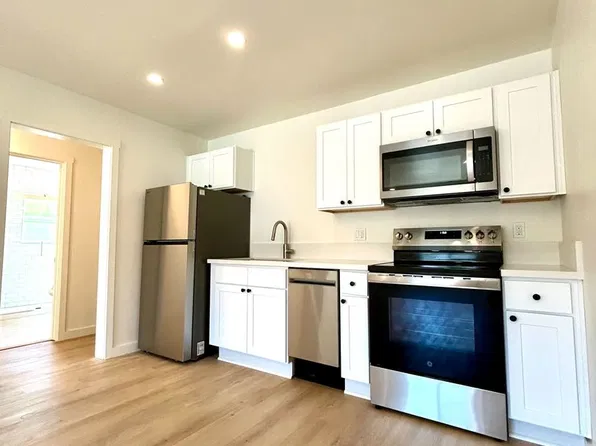 Now Leasing for the 2027-2028 School Year: Near Downtown San Luis Obispo and Cal Poly, 383.5 Lemon St, San Luis Obispo, CA 93405