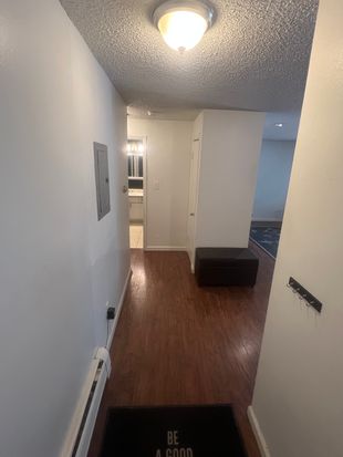 1525 S Holly St APT 204, Denver, CO 80222