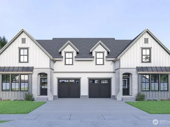 695 3rd Street #B, Langley, WA 98260