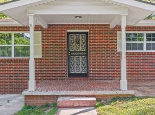 927 N Sanctuary Rd, Chattanooga, TN 37421