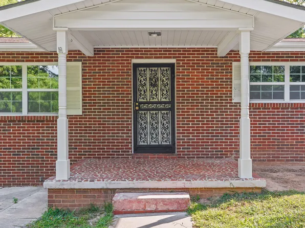 927 N Sanctuary Rd, Chattanooga, TN 37421