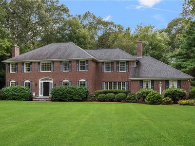 215 Watch Hl, East Greenwich, RI, 02818