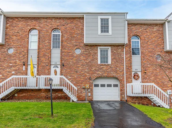 430 Carters Grove Dr, Gibsonia, PA 15044