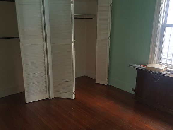 4th image of 8901 31st Ave #1