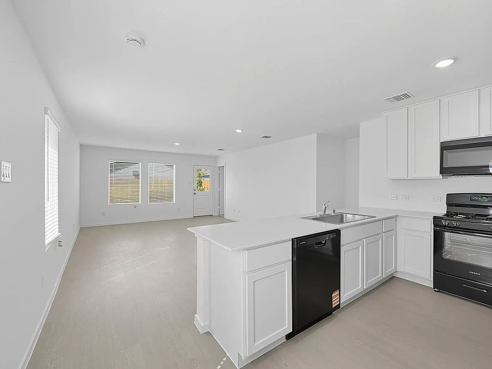 1st image of 3804 Selawik St