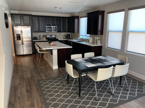 1702 Spring St, Davis, CA 95616