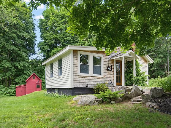 3rd image of 181 Kearsarge Way