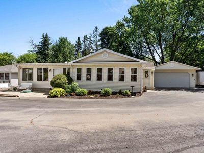 E0112 Paque Ln, Luxemburg, WI, 54217