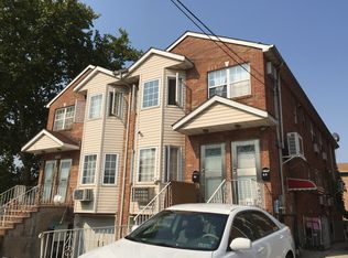 6006 Lawrence St, Flushing, NY 11355