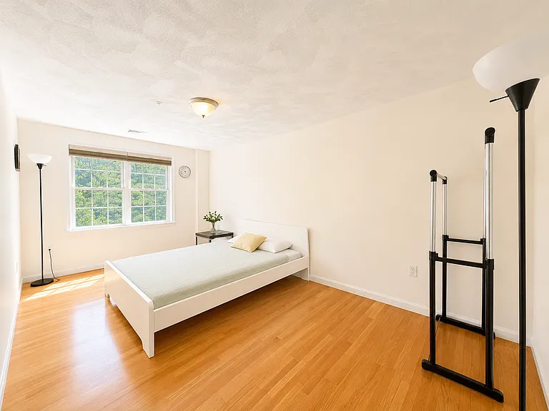 360A Charles St #1 — Photo 13