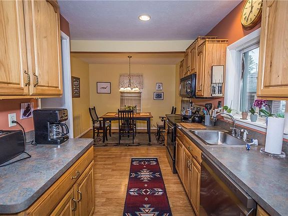 5th image of 4179 W 222nd St