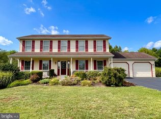 1807 Primrose Ln, Dauphin, PA 17018