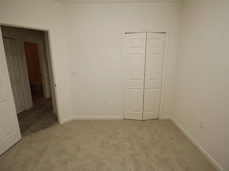 561 Dillard Dr SE — Photo 14