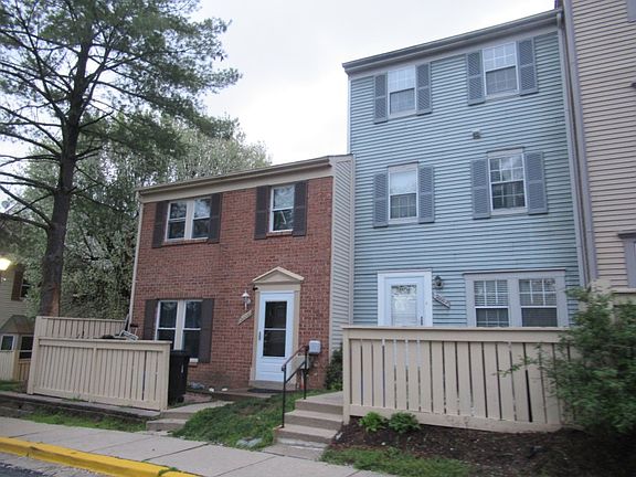 2nd image of 20000 Appledowre Cir #409