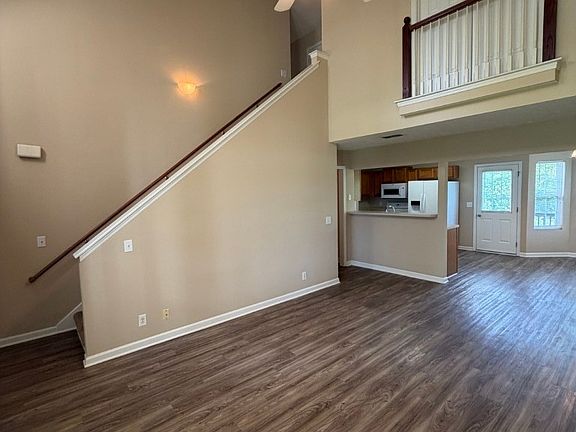 3rd image of 1757 Antebellum Dr