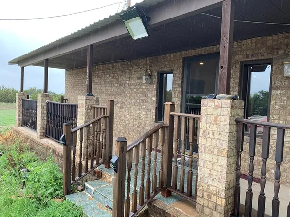 140 Jones Cir, Robert Lee, TX 76945