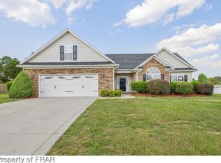 192 Blacksmith Ln, Raeford, NC 28376