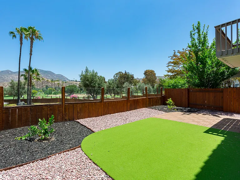 2725 Blackbush Ln — Photo 27