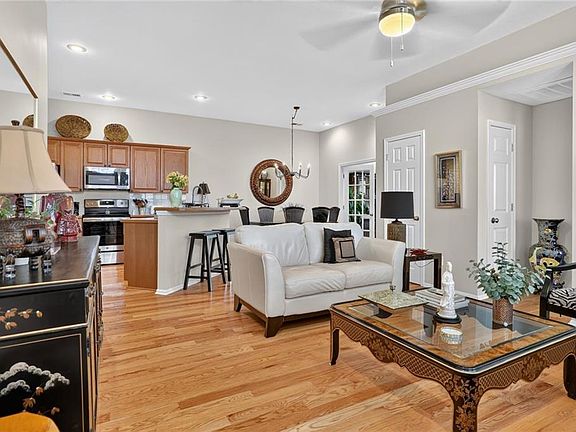 3rd image of 18560 W 158th Pl Unit 5003