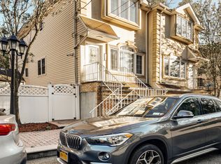 163 Ainsworth Ave #B, Staten Island, NY 10308