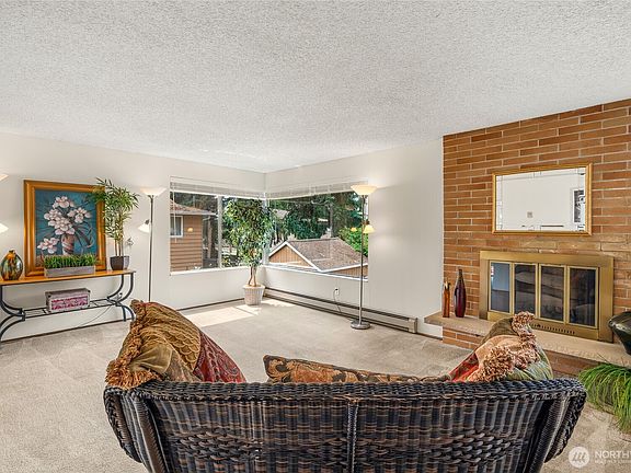 4th image of 15112 3rd Avenue NE