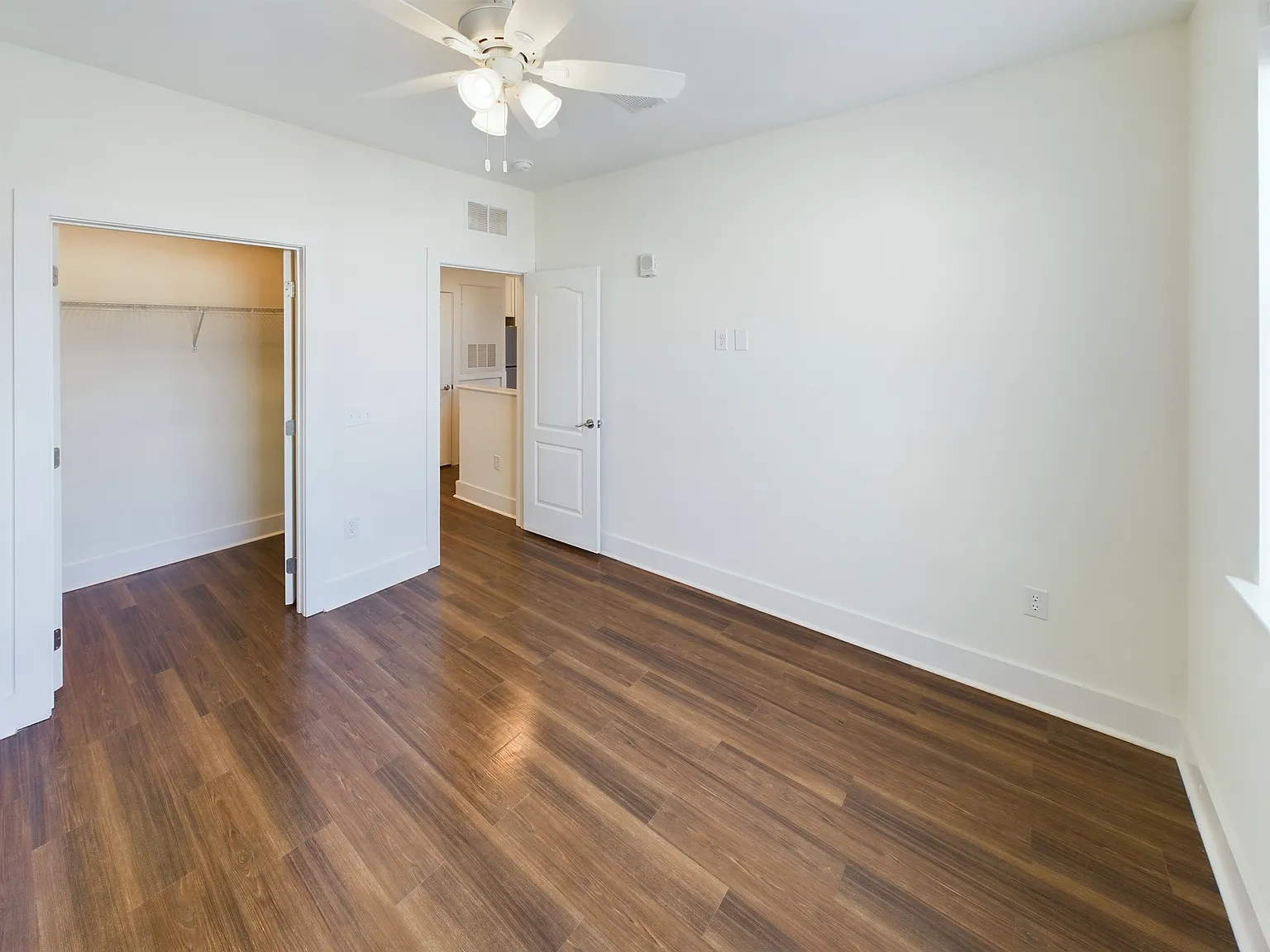 1 bed, 664 sqft, $1,839 — Photo 3