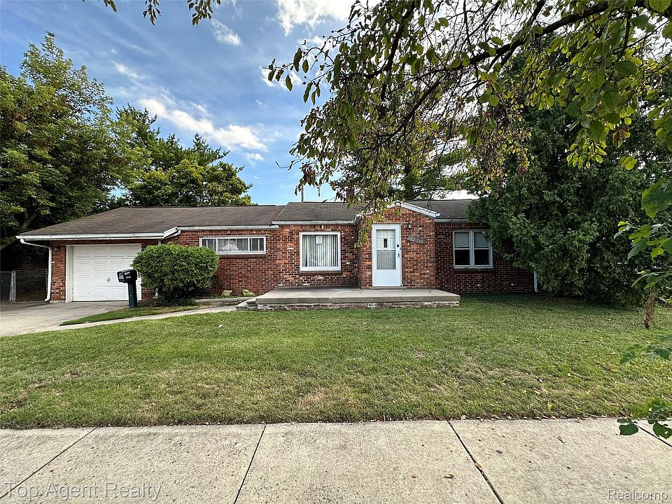 1st image of 11310 Packard Ave