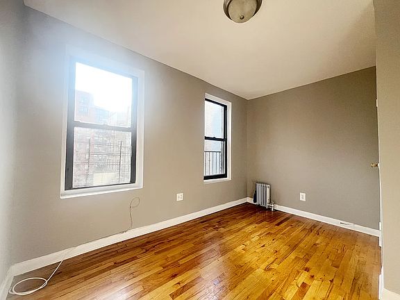 3rd image of 235 W 146th St #5R