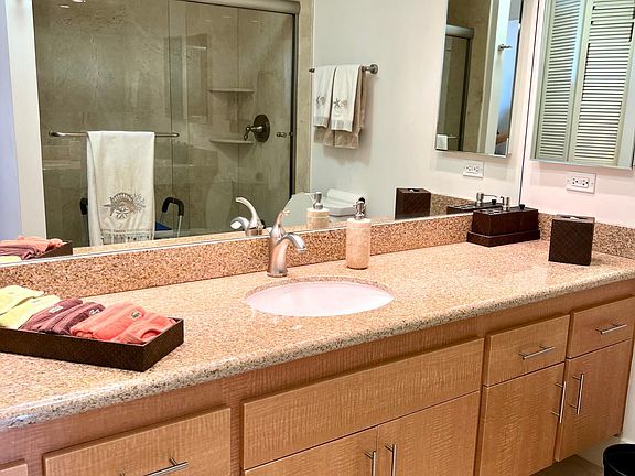 5th image of 1770 Avenida Del Mundo Unit 1104