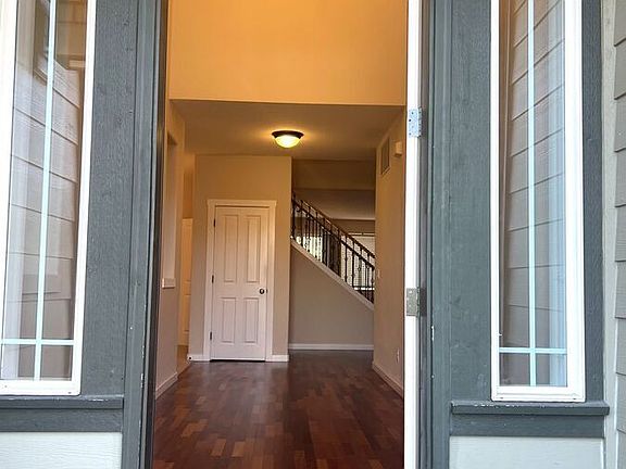 3rd image of 15355 SW Greenfield Dr