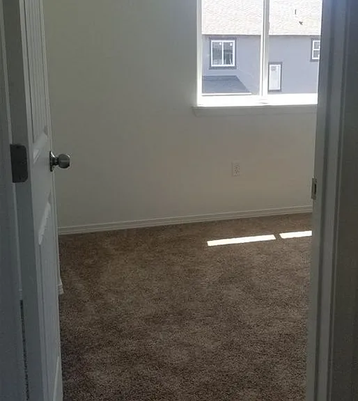 1525 S Monroe St — Photo 14