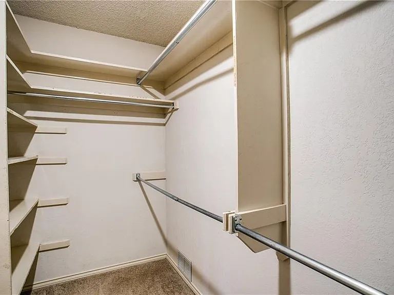 249 Simmons Dr — Photo 23