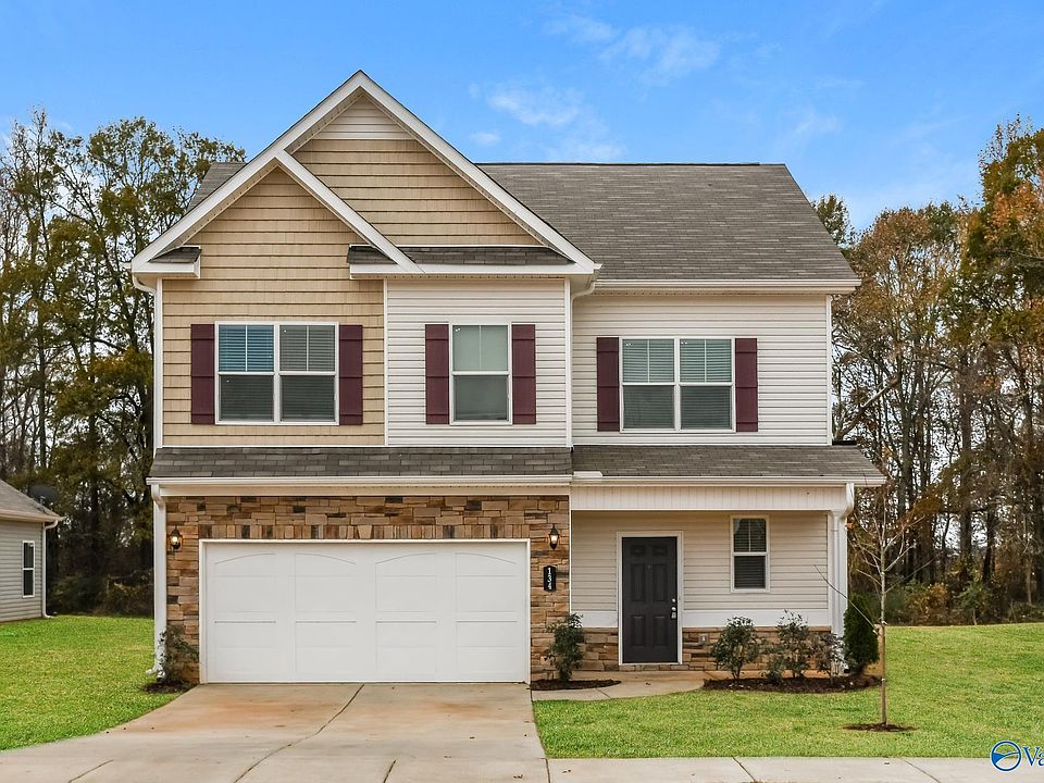 1st image of 134 Lincoln Gray Cir