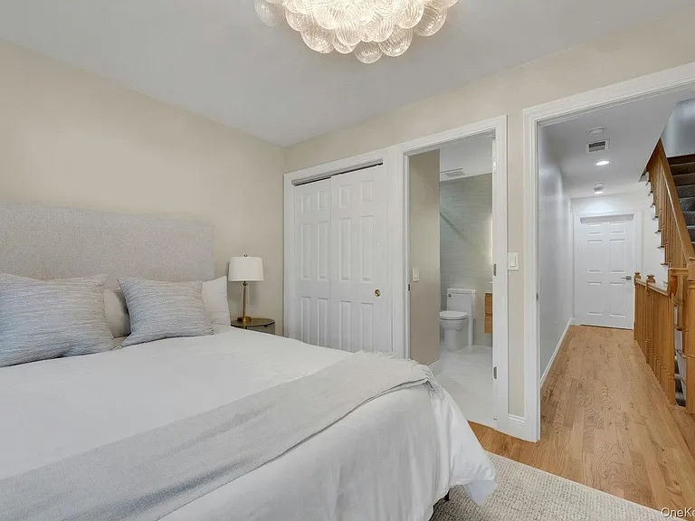 142 Brook St #B — Photo 19