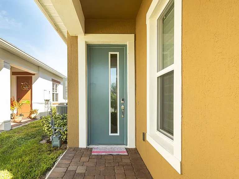 2278 Datura Loop — Photo 4