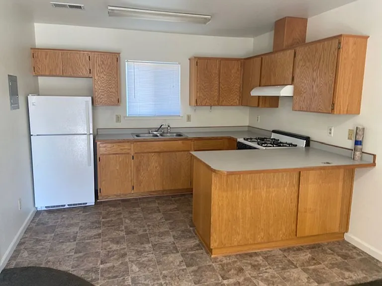312 N Fortuna Blvd — Photo 5