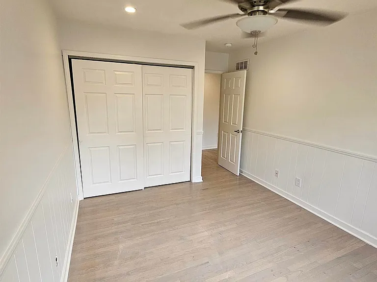 801 Dudley Ct #1402 — Photo 28