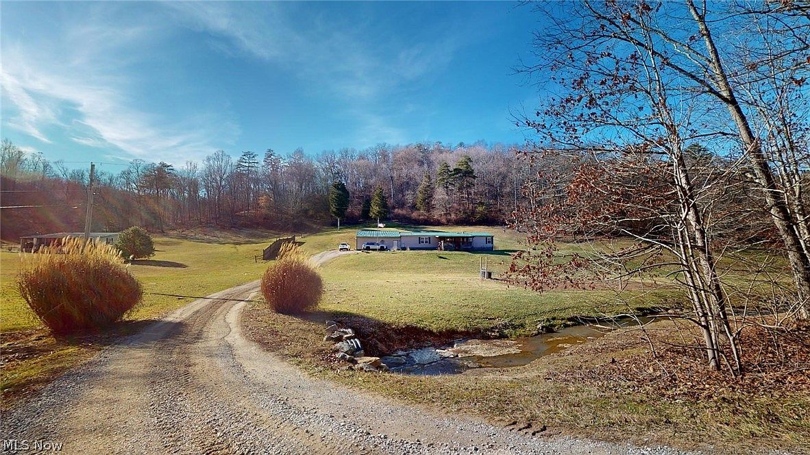 2082 Sugar Camp Rd, Mineral Wells, WV 26150 Zillow