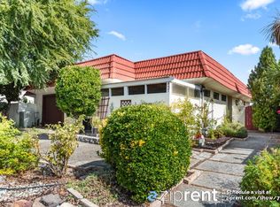 457 Glacier Dr, Martinez, CA 94553